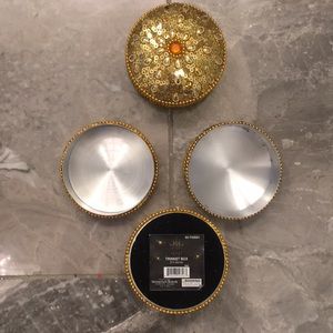 NWT Gold Trinket Box